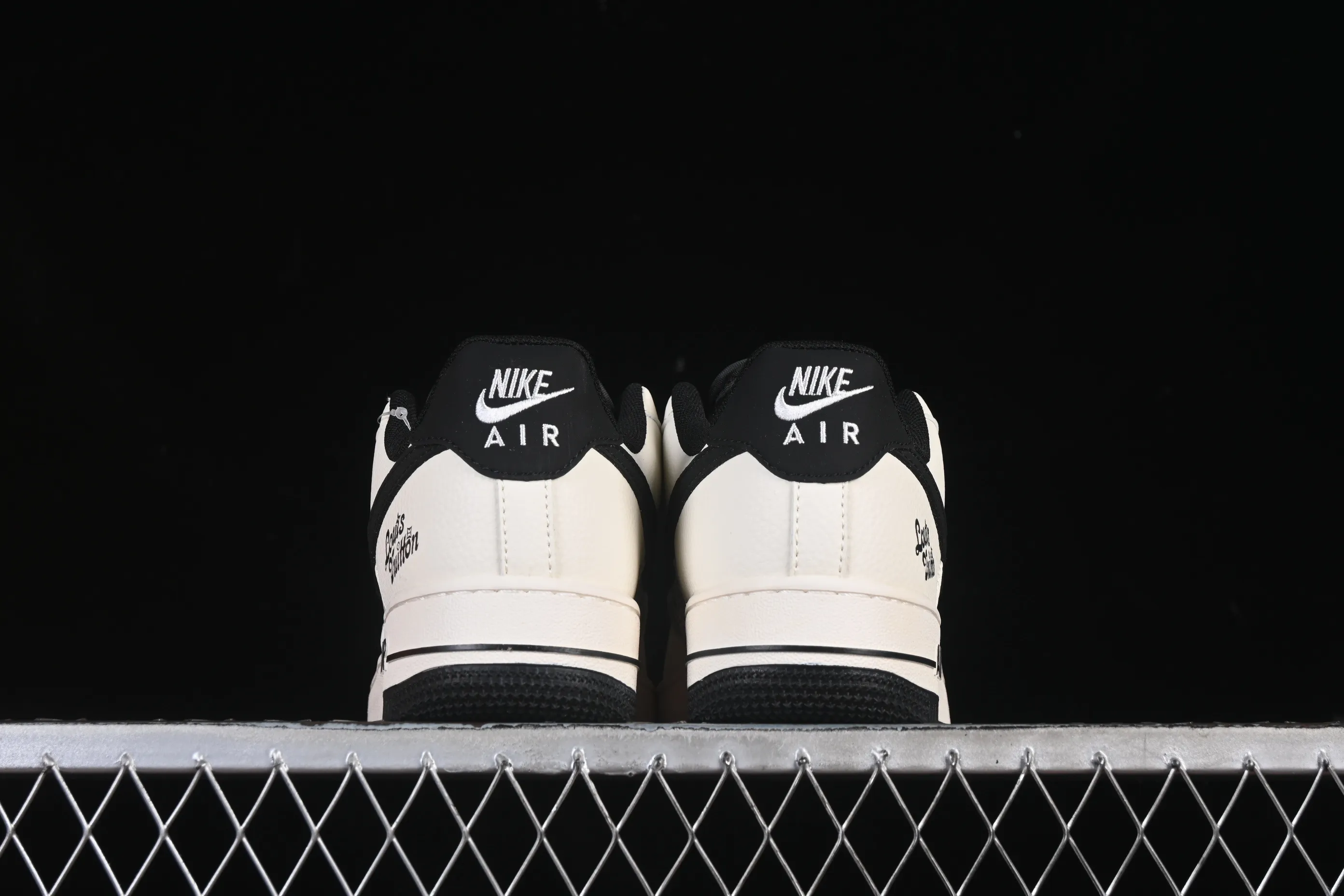 All categories Nk Air Force 1 Air Force series Nk Air Force 1 Low Air Force low-top Nike Air Force 1'07 Low Air Force 1 low-top casual sneakers XD2588-601
